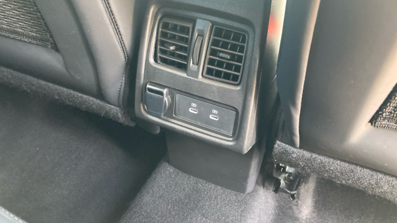 Renault Symbioz 1.6 E-Tech FHEV 145 Techno Esprit Alpine 5dr Auto Hybrid Estate